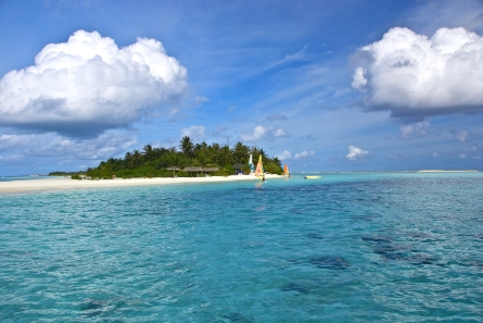 maldives_beach_tropical_sea_sand_palm_trees_island_84626_3872x2592